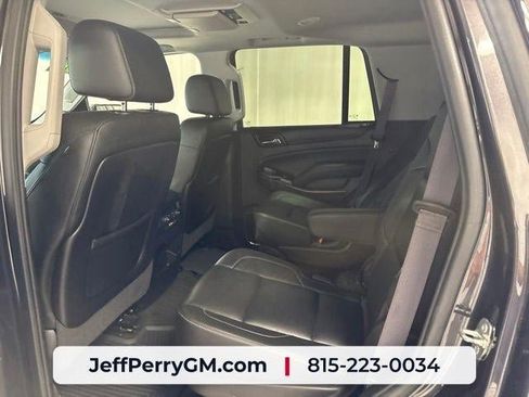 Used 2016 GMC Yukon SLT w/ Open Road Package AWD/4WD image 28