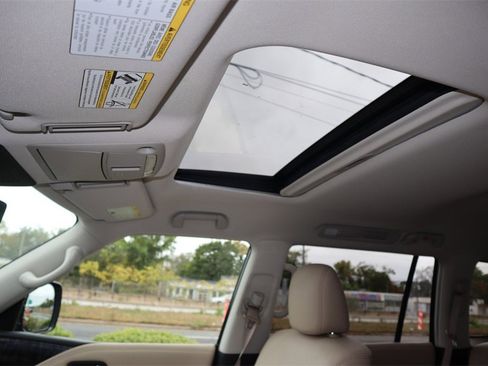 Certified 2024 Nissan Armada Platinum w/ Cargo Package image 15