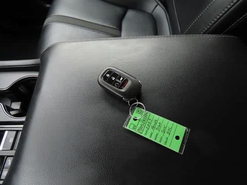 Used 2023 Honda Pilot EX-L image 28