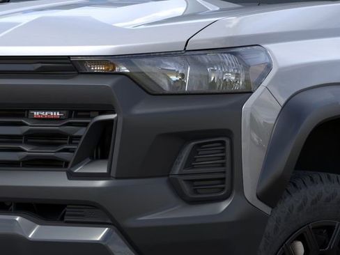 New 2026 Chevrolet Colorado Trail Boss AWD/4WD image 10
