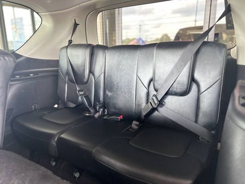 Used 2021 Nissan Armada SV AWD/4WD image 44
