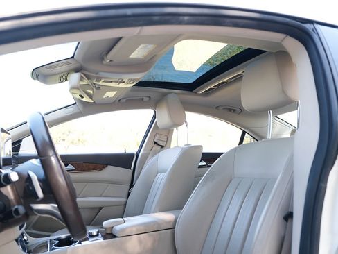 Used 2018 Mercedes-Benz CLS 550 image 14