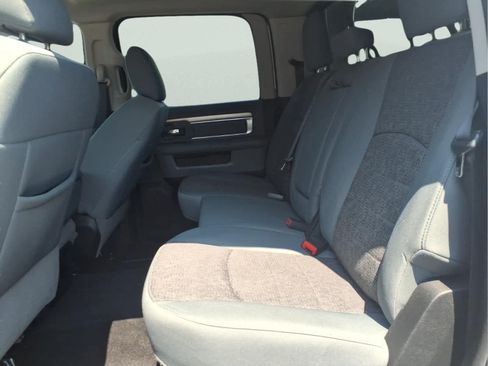 Used 2017 RAM 1500 Big Horn AWD/4WD image 29