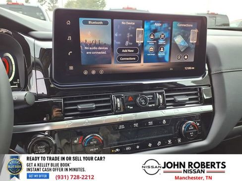 New 2026 Nissan Pathfinder SL image 6