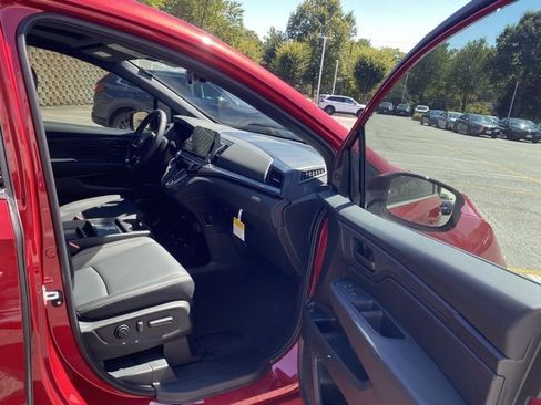 New 2026 Honda Odyssey Sport-L image 27