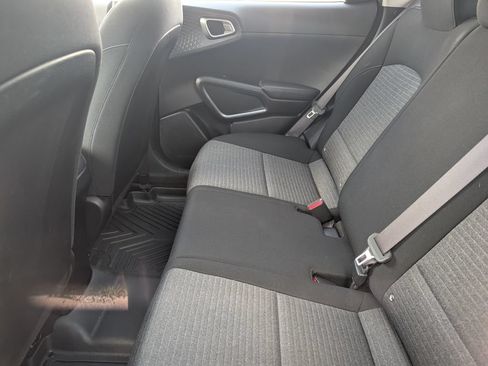 Used 2021 Kia Soul S FWD image 8