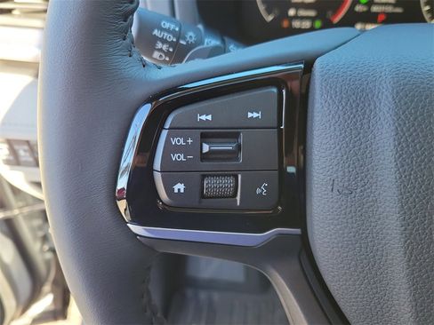 Certified 2026 Honda Odyssey EX-L image 33