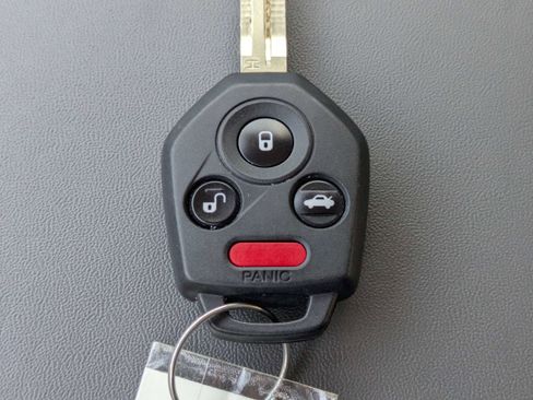 Certified 2025 Subaru Crosstrek 2.0i image 28