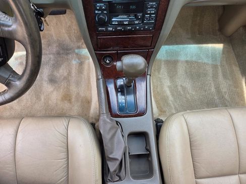 Used 1997 INFINITI I30 FWD image 18