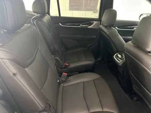 Certified 2023 Cadillac XT6 Premium Luxury AWD/4WD image 20