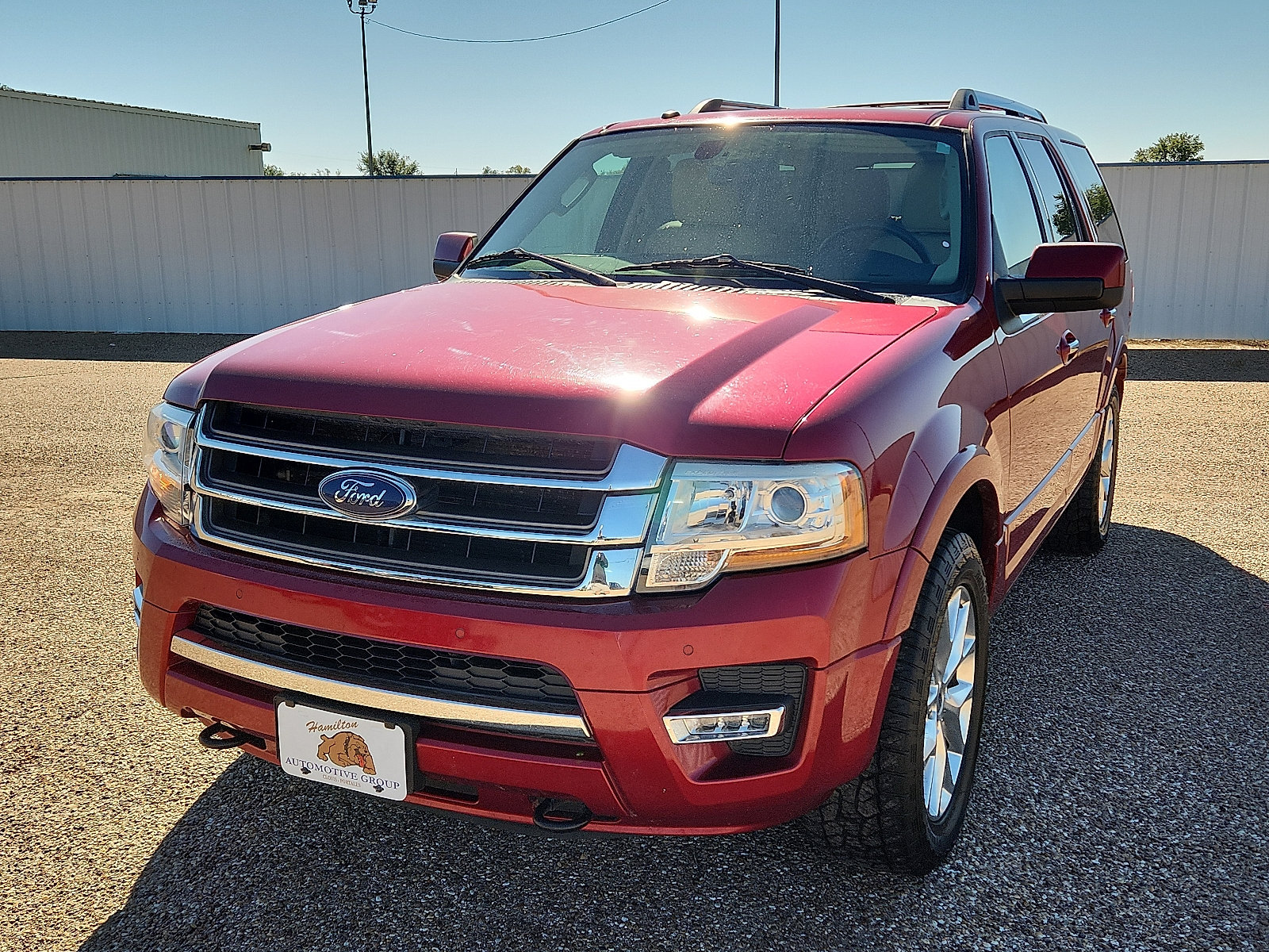 Used 2015 Ford Expedition Limited w/ Equipment Group 301A AWD/4WD image 1