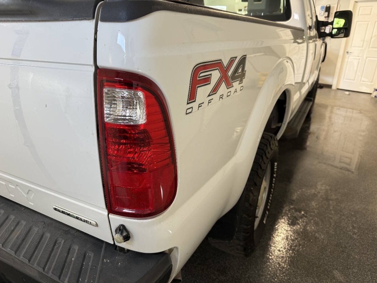 Used 2015 Ford F250 XL w/ FX4 Off-Road Package AWD/4WD image 7