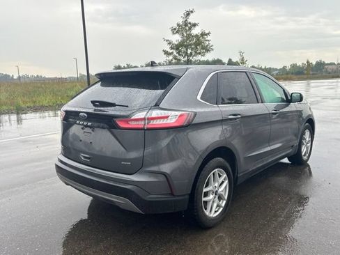 Used 2022 Ford Edge SEL w/ Convenience Package AWD/4WD image 6