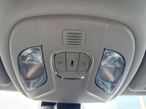 Used 2022 Jeep Compass Trailhawk w/ Trailhawk Convenience Group image 28