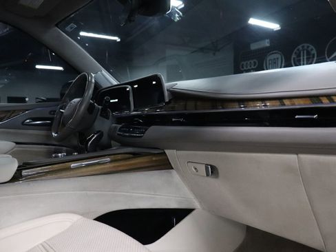 Used 2021 Cadillac Escalade Sport Platinum image 33