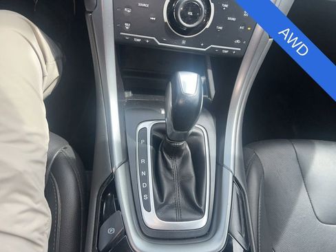 Used 2013 Ford Fusion Titanium w/ Titanium Driver Assist Pkg image 11