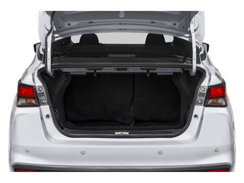 New 2025 Nissan Versa SR w/ Trunk Package image 18