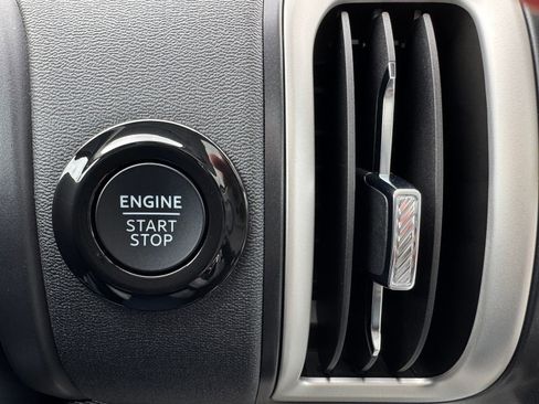 Used 2025 Ford Expedition Max Active AWD/4WD image 54