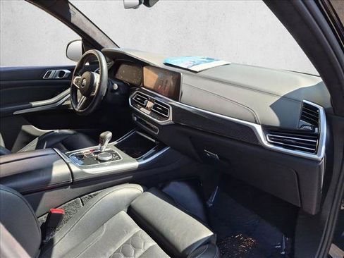 Used 2021 BMW X5 M AWD/4WD image 23