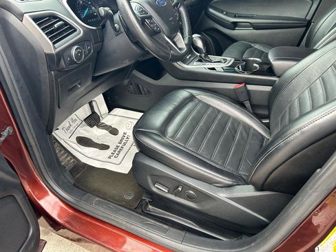 Used 2016 Ford Edge SEL w/ Equipment Group 201A AWD/4WD image 10