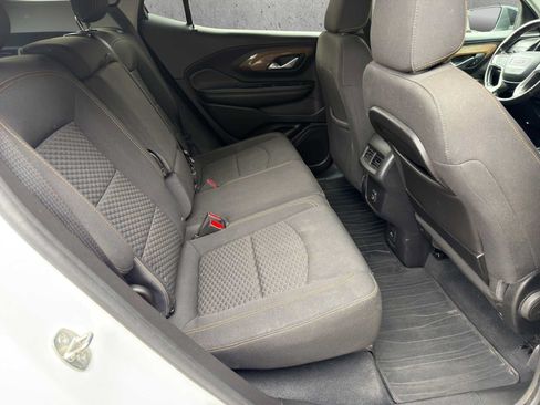 Used 2019 GMC Terrain SLE w/ Driver Convenience Package AWD/4WD image 22