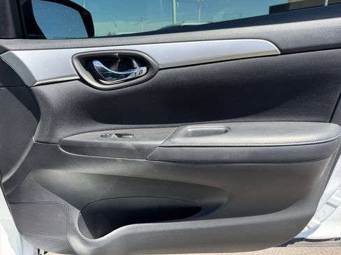 Used 2018 Nissan Sentra S w/ S Midnight Style Package FWD image 16