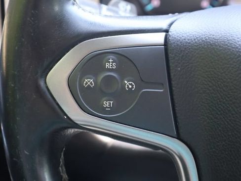 Used 2018 Chevrolet Silverado 1500 LT w/ All Star Edition AWD/4WD image 8