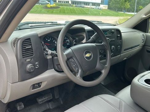 Used 2011 Chevrolet Silverado 3500 W/T RWD image 34