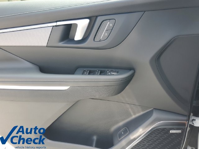 Used 2026 Buick Enclave Sport Touring FWD image 20