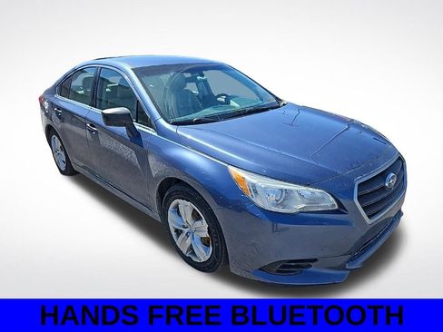 Used 2017 Subaru Legacy 2.5i image 3