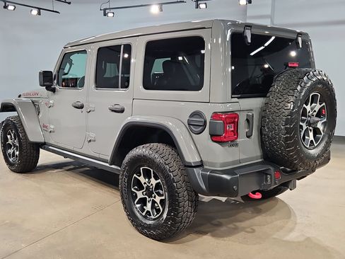 Used 2021 Jeep Wrangler Unlimited Rubicon AWD/4WD image 5