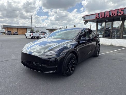Used 2021 Tesla Model Y Long Range AWD/4WD image 7