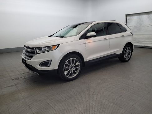 Used 2017 Ford Edge Titanium w/ Equipment Group 302A AWD/4WD image 2