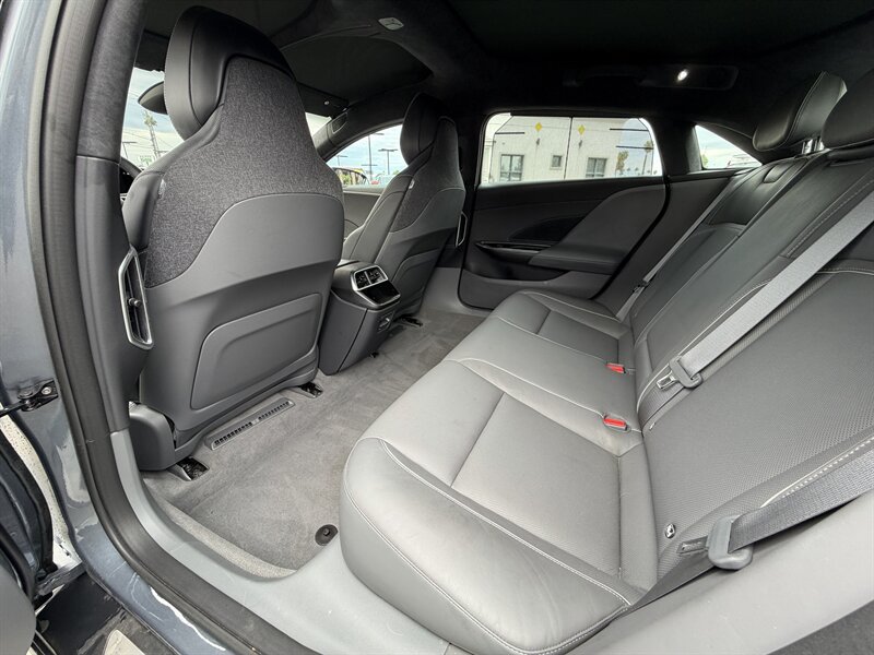 Used 2025 Lucid Air Touring AWD/4WD image 12