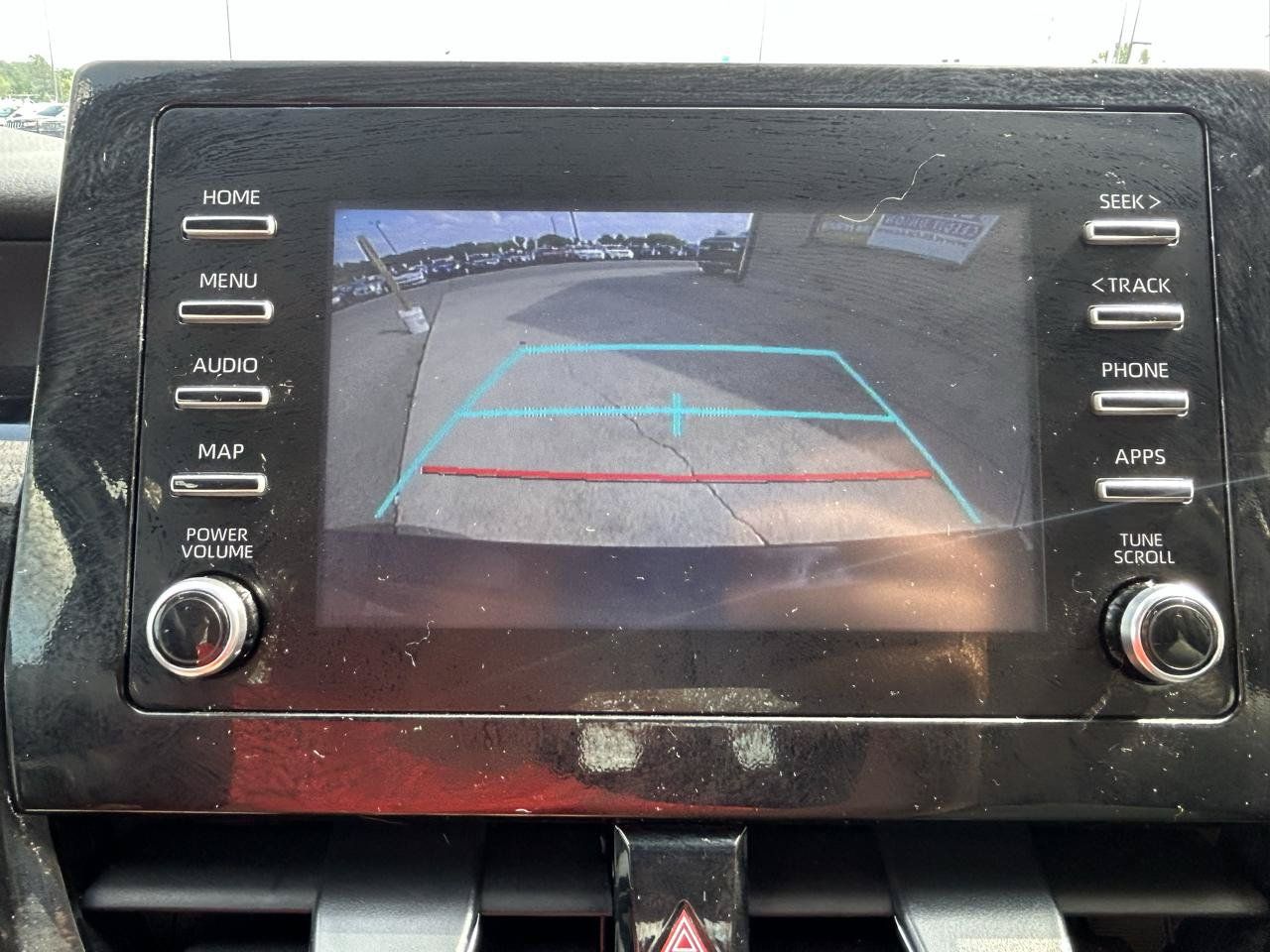 Used 2022 Toyota Camry SE FWD image 25