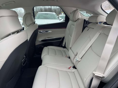 New 2026 Genesis GV70 2.5T image 30