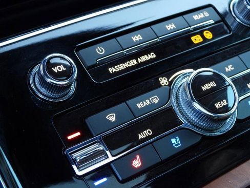 Used 2020 Lincoln Navigator Reserve w/ Equipment Group 208A Reserve image 65