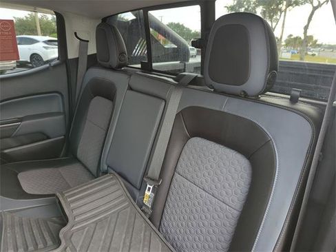 Used 2016 Chevrolet Colorado Z71 image 22