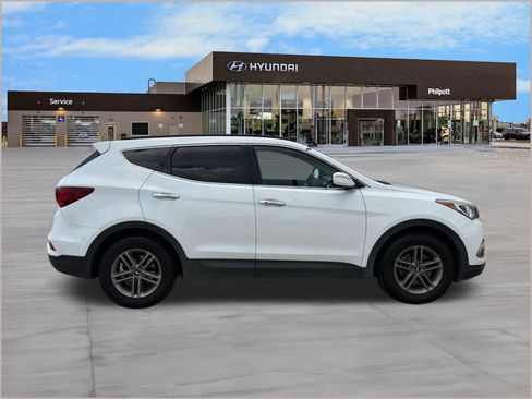 Used 2017 Hyundai Santa Fe Sport AWD/4WD image 8