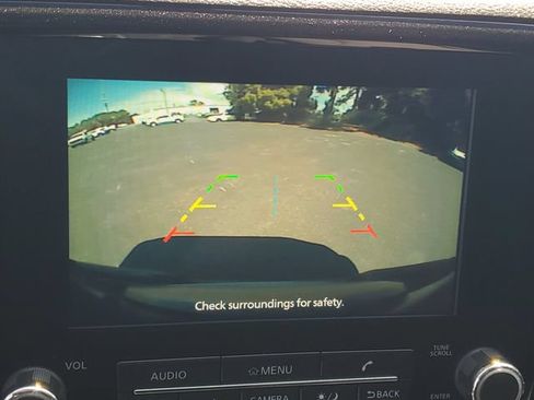 Used 2022 Nissan Frontier SV RWD image 23