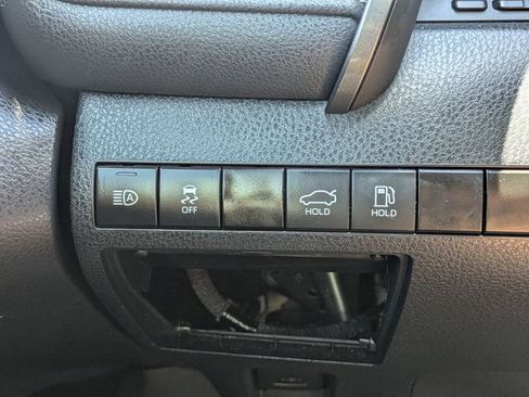 Used 2024 Toyota Camry SE image 22