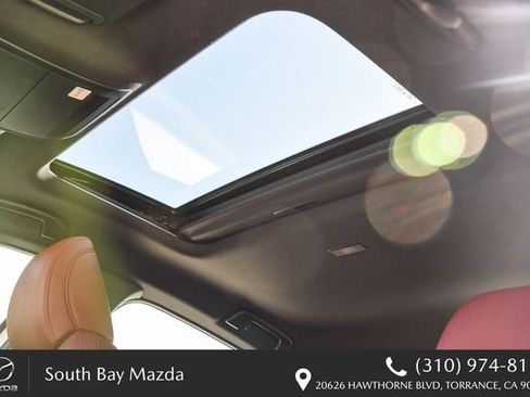 New 2026 MAZDA MAZDA3 Hatchback w/Premium Plus Pkg image 26