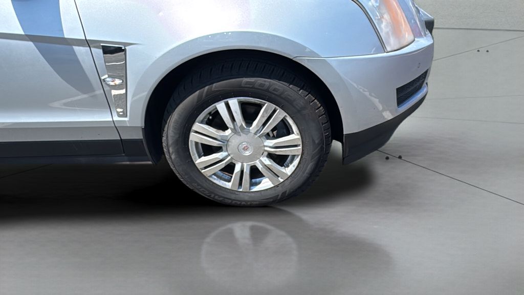 Used 2010 Cadillac SRX Luxury AWD/4WD image 34
