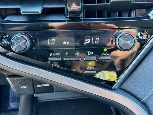 Used 2023 Toyota Camry SE FWD image 16