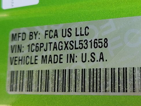 New 2025 Jeep Gladiator Sport image 24