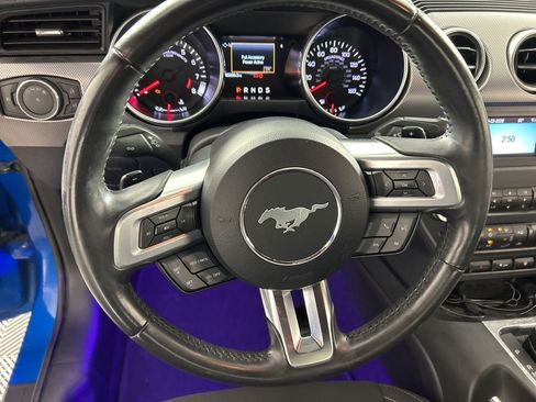 Used 2019 Ford Mustang GT RWD image 35