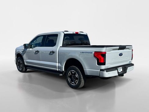 Used 2023 Ford F150 Lightning XLT w/ Tow Technology Package image 3