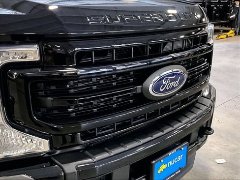Used 2022 Ford F250 Lariat w/ Lariat Ultimate Package AWD/4WD image 33