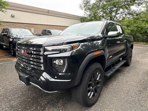Used 2024 GMC Canyon Denali w/ LPO, Denali Black Edition AWD/4WD image 1