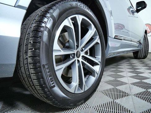 Used 2025 Audi Q7 2.0T Premium Plus w/ Premium Plus Package AWD/4WD image 9